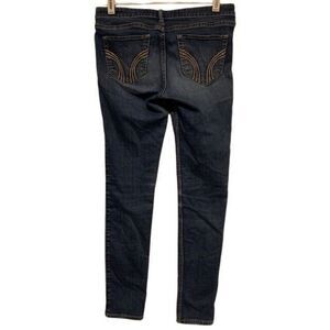 HOLLISTER SIZE 7R SKINNY JEANS